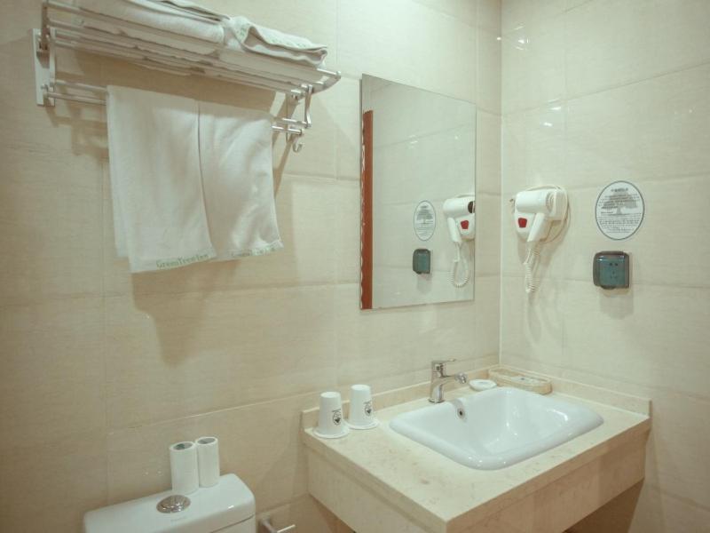 Greentree Inn Hebei Zhangjiakou Zhangbei Caoyuantian Rd Zhangku Avenue Express Hotel Esterno foto