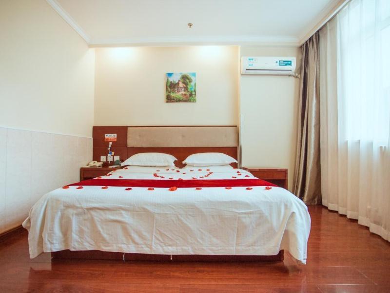 Greentree Inn Hebei Zhangjiakou Zhangbei Caoyuantian Rd Zhangku Avenue Express Hotel Esterno foto